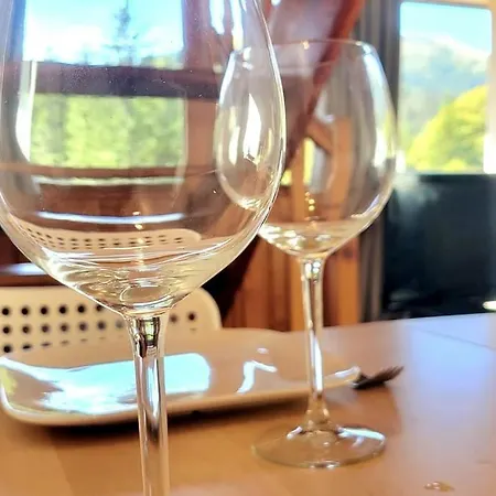 Duplex 4/6p Le Familial Laveissière